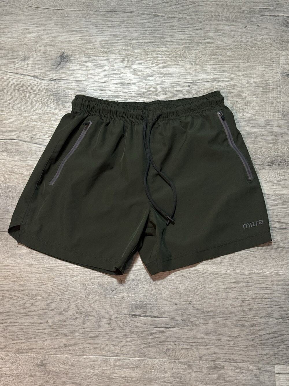 Mitre Men’s M 5” Unlined Athletic Shorts Green Zip Pockets Soccer